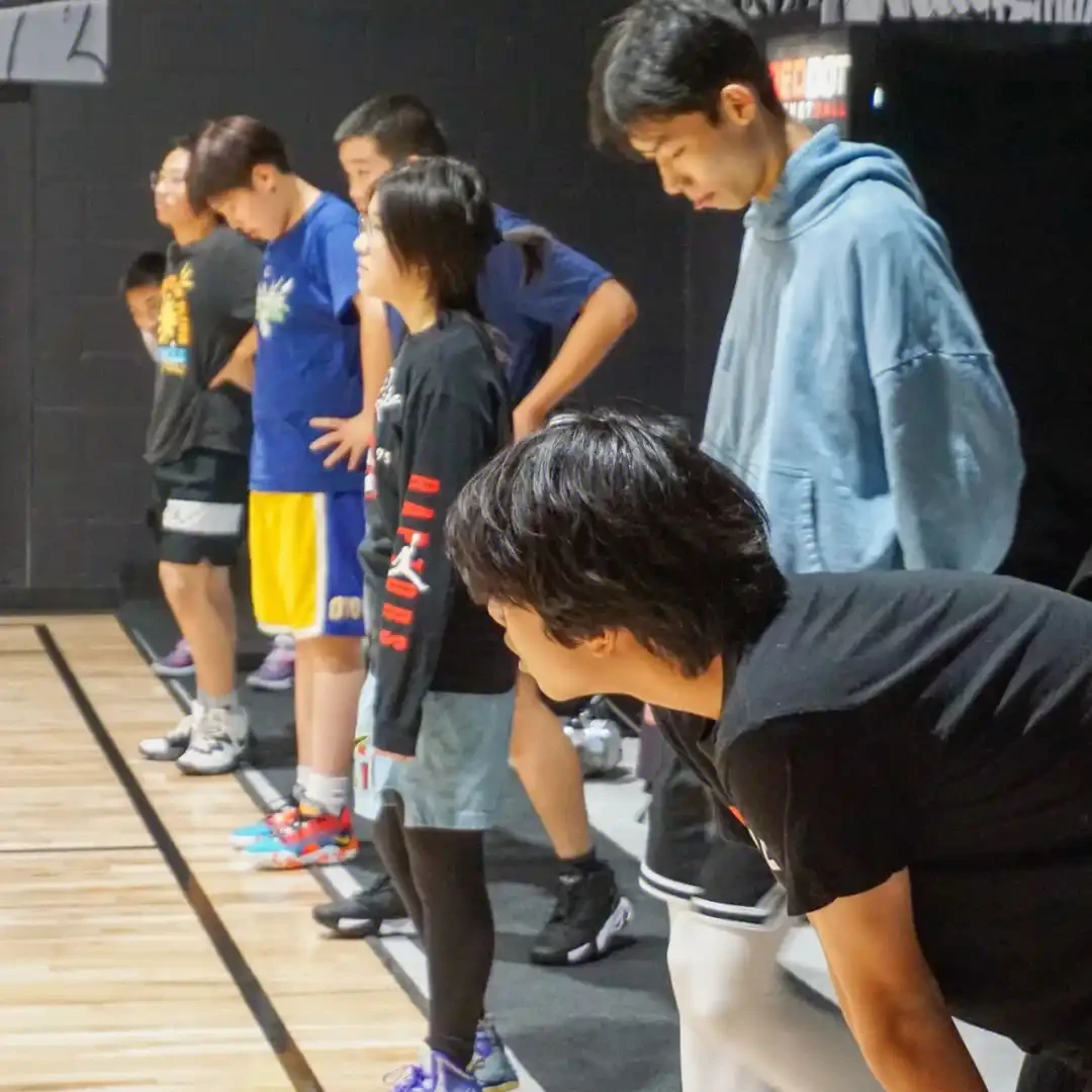 篮球小学生基本功训练教学反思怎么写_0